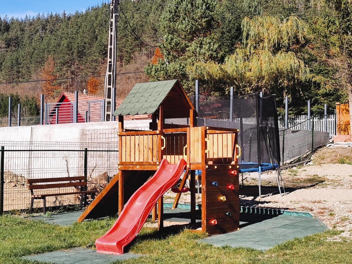 Sezatoarea Lupilor Villa Lepşa Dış mekan fotoğraf