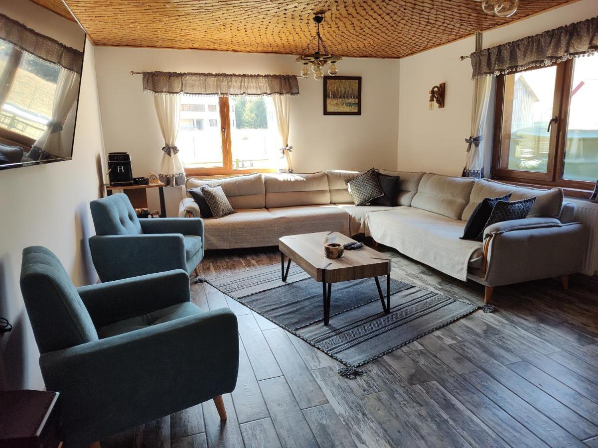 Sezatoarea Lupilor Villa Lepşa Dış mekan fotoğraf